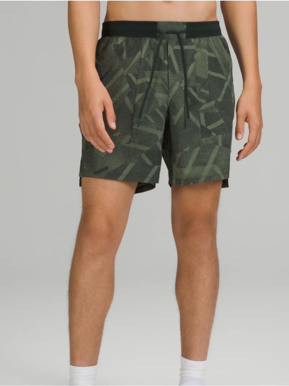 Lululemon License to Train Lined Short 7"
Command Camo Vapor Multi